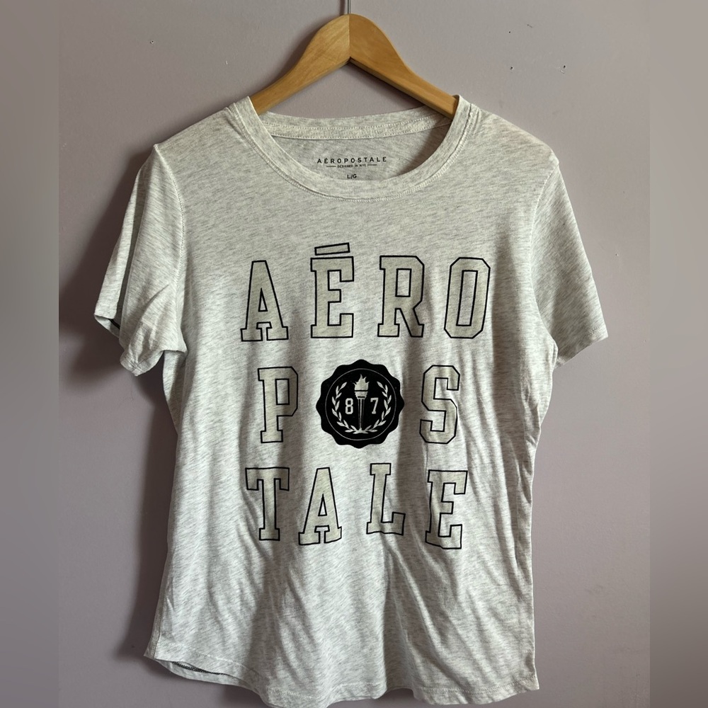 Aeropostale Logo Crest Women's T-Shirt In Gray Size Large